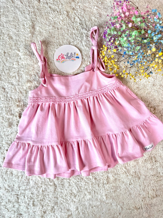Bluzka na ramiączkach z falbanką i koronką BABY PINK